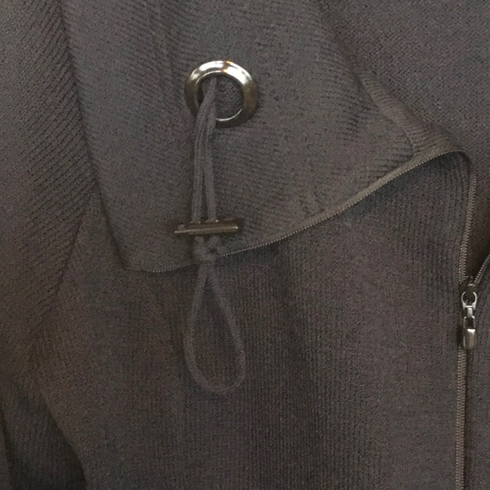 St. John Collection Vintage Black Women's Zipper Sweater - Picture 2 of 8